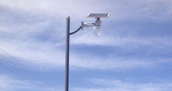 太陽能路燈防塵功能怎么樣設(shè)計(jì)。