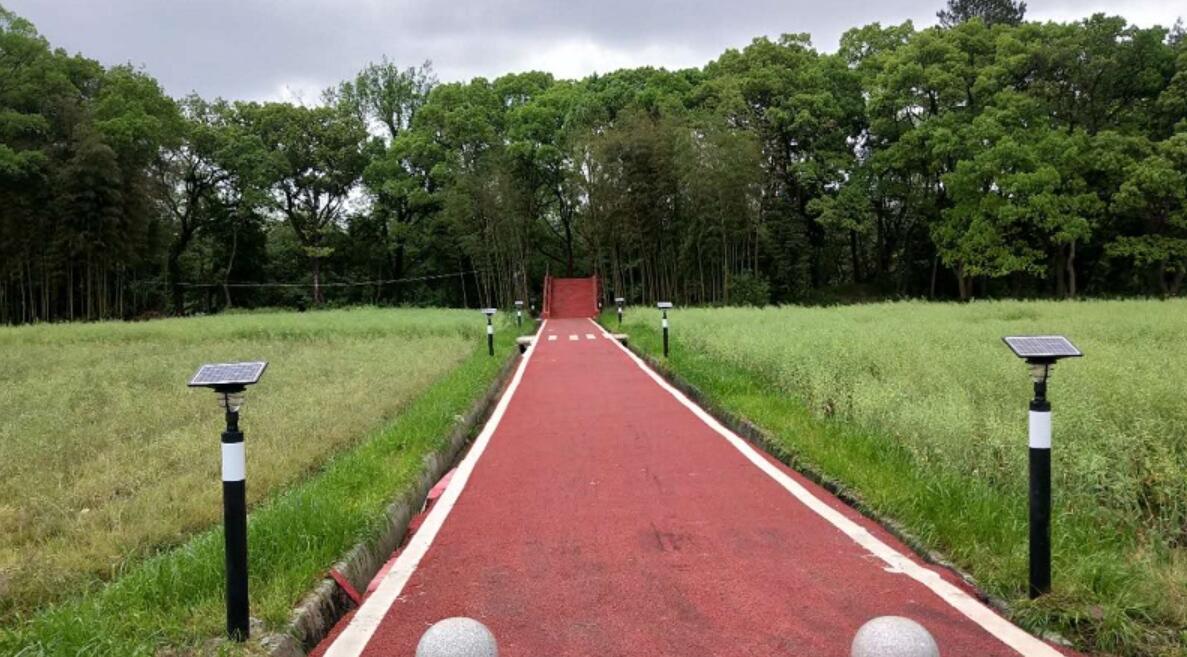 太陽能草坪燈由哪些部件構(gòu)成