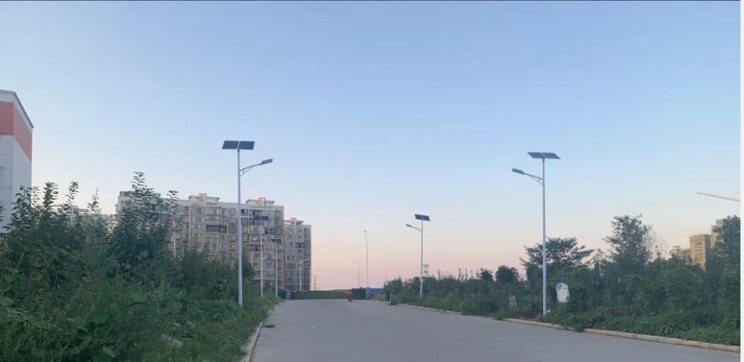 預防LED路燈頭老化的方法